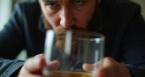 Alcoholismo o Dipsomanía: cómo Diferenciarlos Alcoholismo o Dipsomanía: cómo Diferenciarlos